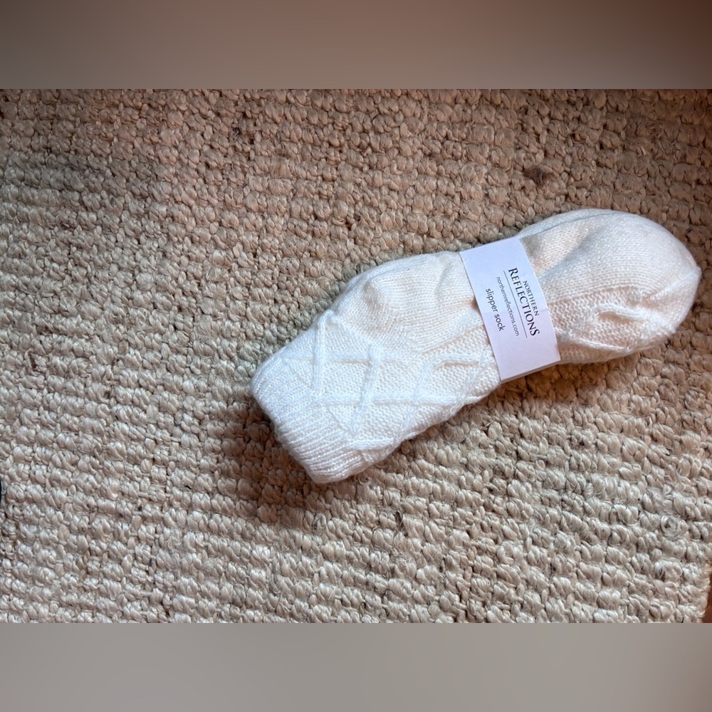 Northern Reflections Cream Cable Knit Slipper Socks